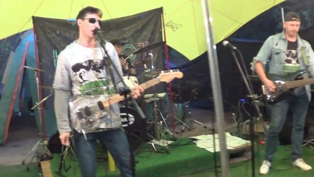 badmilkyway Имя 505 Время и Стекло cover смотреть онлайн