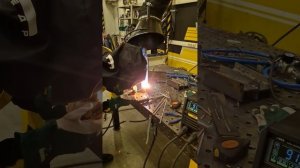 Сварка аппаратом КЕДР UltraARC-250S Pulse Digital электродами LB 52U,
