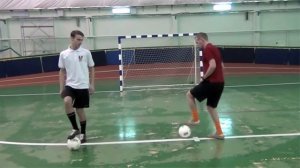 Урок 2. «Остановка мяча подошвой» Теория+практика.