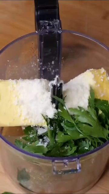 Чесночный хлеб #shorts #cooking #еда #food #кулинария смотреть онлайн