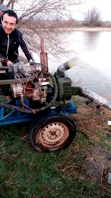 Помпа с двигателем Ока смотреть онлайн