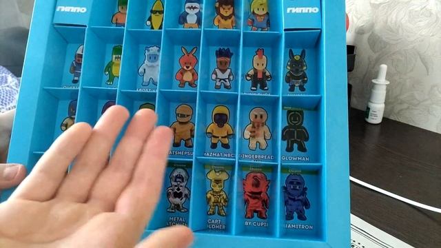 Стеллаж для коллекции "Stumble Guys" смотреть онлайн