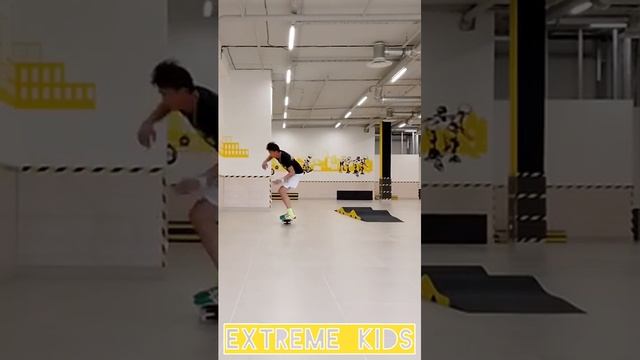 ОБУЧЕНИЕ КАТАНИЮ: РОЛИКОВЫЕ КОНЬКИ, СКЕЙТБОРД/ЛОНГБОР смотреть онлайн