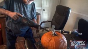 ЗЛОЙ ДЕД ,ТЫКВА И ЛОБЗИК