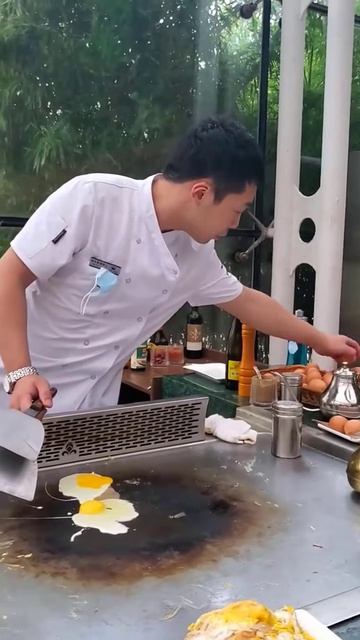 DfQjYEhmVL4 - Lifestyle Beautiful Train Teppanyaki street food,restaurant,BBQ,Pub street#Short#Short