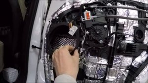 Hyundai Santa Fe установка акустики и шумоизоляция дверей