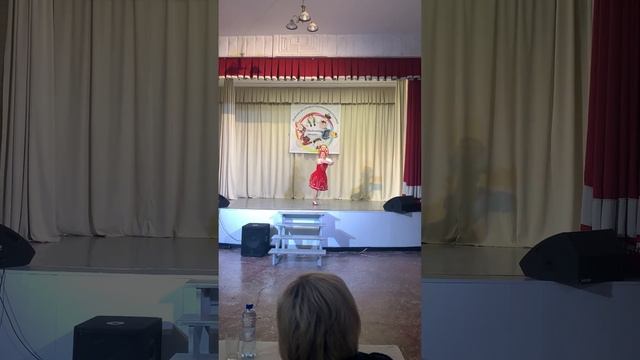 Щербакова Софья, студия танца "ТаланТ", танец "Валенки" смотреть онлайн