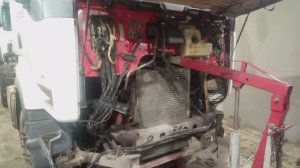 🔧 Ремонт пневмокачелей кабины Renault Magnum/Premium | Замена подушек и пальцев