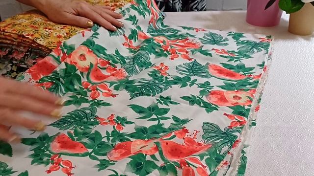 Домашние халаты. Разные принты смотреть онлайн