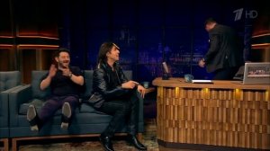 Иван Ургант упал со стула.