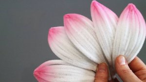 ОГРОМНЫЕ и КРАСИВЫЕ ЛИЛИИ 🌸 из пушистой проволоки своими руками!
