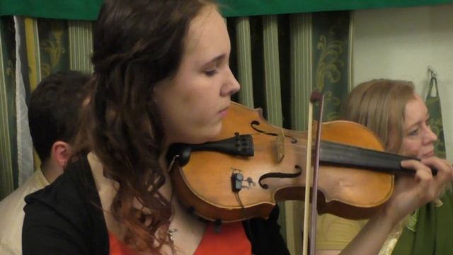 Джем-сейшн участников вечера Шёлковый путь  Катерина Маркевич читает стихи О. Хайяма  18.02.201