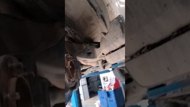 Крепление подушки двигателя Прадо 120 смотреть онлайн