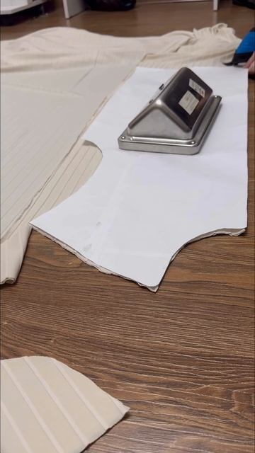 ЭЛЕКТРОНОЖНИЦЫ кройка электроножницами смотреть онлайн