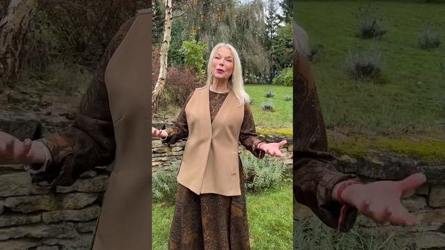 🟨ОСЕННЕE СОЛНЦЕ В КАШЕМИРЕ И ШЕРСТИ, МОХЕРЕ И ШЕЛКЕ. П? смотреть онлайн