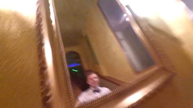 VLOG: ОБПЛЕВАЛИ ЗЕРКАЛО l РЕАЛЬНАЯ ТУСА l ЧАСТЬ 3 l КРУТЫЕ ? смотреть онлайн