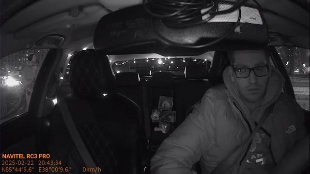 Для кого придумали 2 двери  такси эконом  Москва Яндек