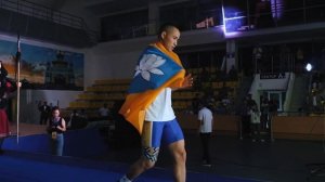 Схватка по грекоримской борьбе Санала Семенова