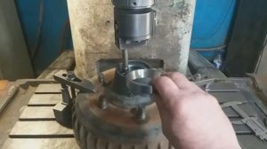 Ремонт ступицы авто: проворот обоймы подшипника