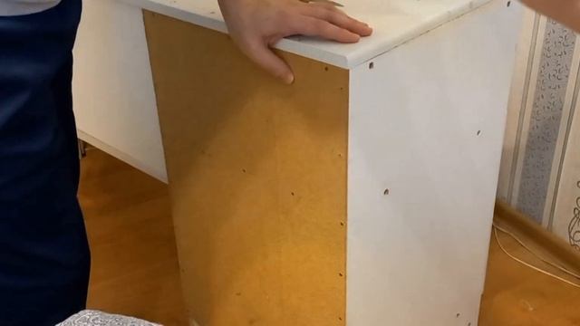 РАСХЛАМЛЯЕМСЯ. РАЗБИРАЮ СТАРОЕ ТРЮМО. смотреть онлайн