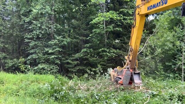Расчистка обочин трассы мульчером UM-Forest 160