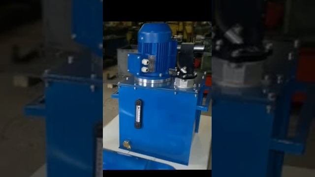 (НЭР25-9И40Т1) Станция насосная с ручным 3-х поз. распредел смотреть онлайн