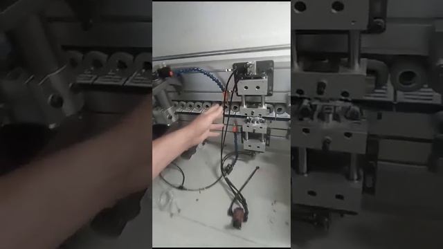 Обзор кромкооблицовочного станка 468Y, теперь с высокос смотреть онлайн