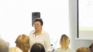 Секрет здоровья стариков: погладь шею и живи легко