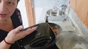 щи из кабачковой икры, макароны запеченые в молоке с курицей
