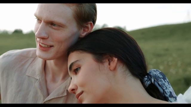 Беги скорей от такой!  Она не для чистых отношений