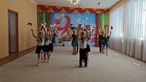 танец "Наша армия самая сильная". день Победы. день Защитника отечества. старшая группыа