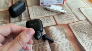 Наушники HUAWEI Freebuds 2 SE