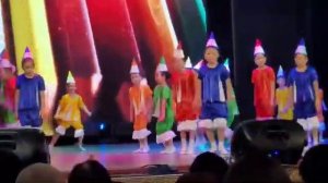 Танец «Цветные карандаши», 1 «А» класс, г.Семей…