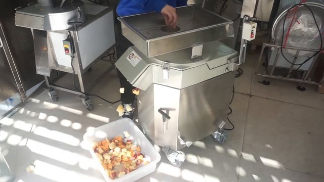 Овощерезка нарезка кубиками больших размеров овощей ?