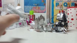 Персонажи из (Мисс циркуль).