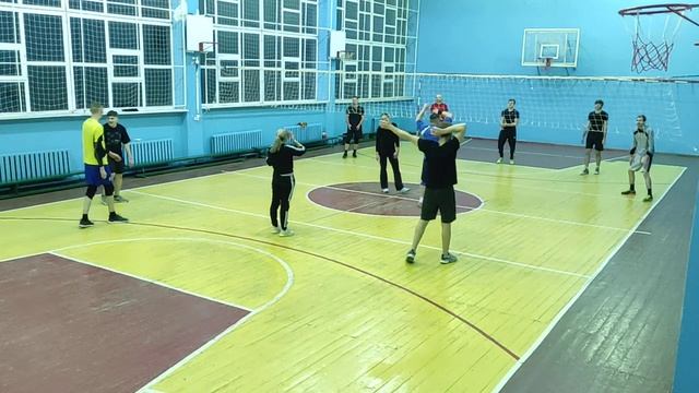 19 февраля, среда, две команды смотреть онлайн