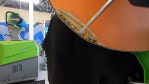 ремонт выбитого канта сноуборда Роза Хутор ски сервис