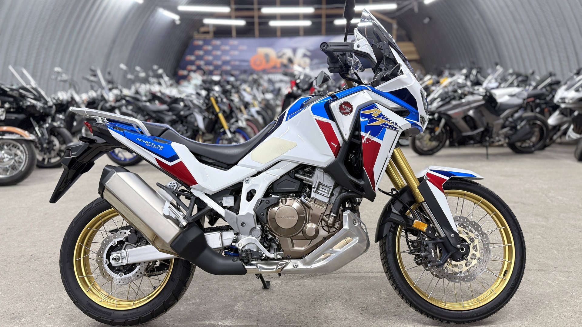 Обзор Honda CRF 1100L Africa Twin |В НАЛИЧИИ| смотреть онлайн