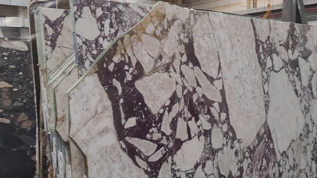 Мрамор Калакатта Виола (Calacatta Viola) в Москве и Подмосков?