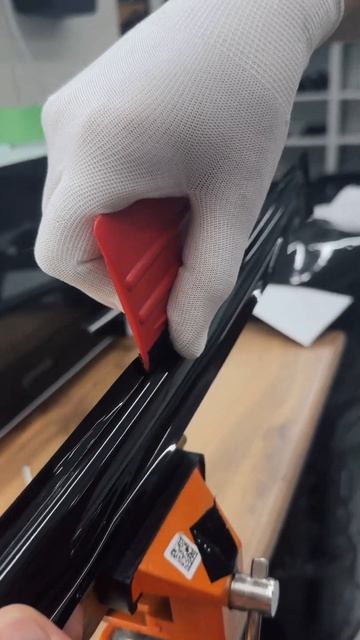 Антихром оконных молдингов 👌🏻 #антихром #оклейкаавт смотреть онлайн