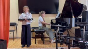 Чешская народная песня «Аннушка»
Аничкина Аня, Сафоненко София