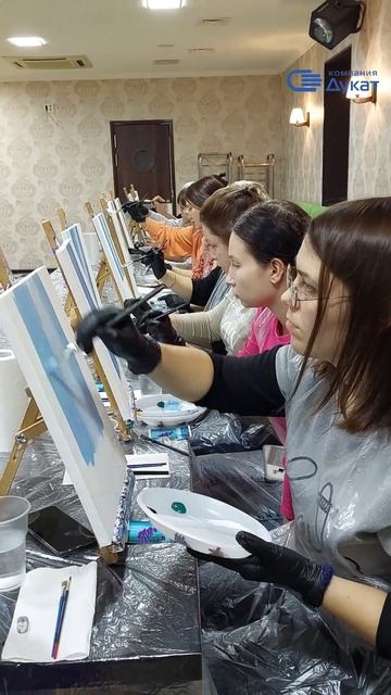 Художественный перфоманс технологов производства Ко?