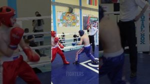 Кикбоксинг. Юниоры. Полный бой