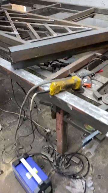 Металлические перила Ч.1 #перила #холоднаяковка #метал #москва #металлоконструкции смотреть онлайн