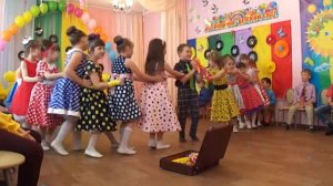 танец "Замечательный сосед"
