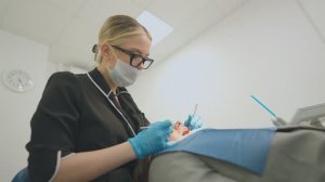 Стоматолог: Как помогать людям улыбаться