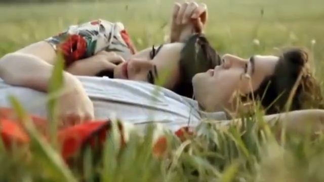 ЦВЕТЁТ   СИРЕНЬ  У  ДОМА   НАШЕГО   АВФ. смотреть онлайн