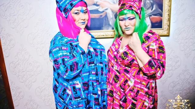 Inna & Zhanna~FASHION SISTERS. Night Life #innazhanna #иннажанна #ночнаяжизнь #nightlife #іннажанна