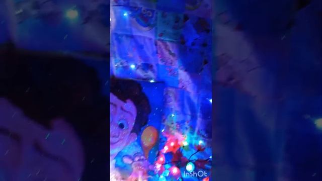 Чайные посиделки Королевство кривых Зеркал Вид?