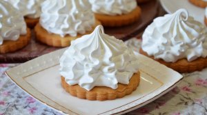 Воздушное песочное пирожное с меренгой 🥰